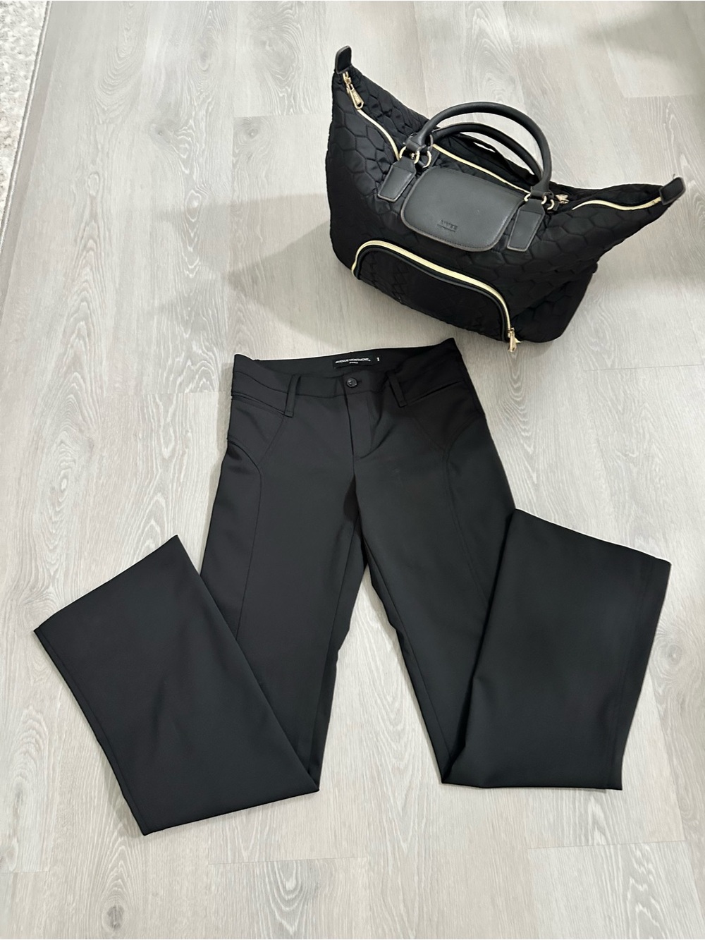 AVENUE MONTAIGNE Stretch Travel Pant